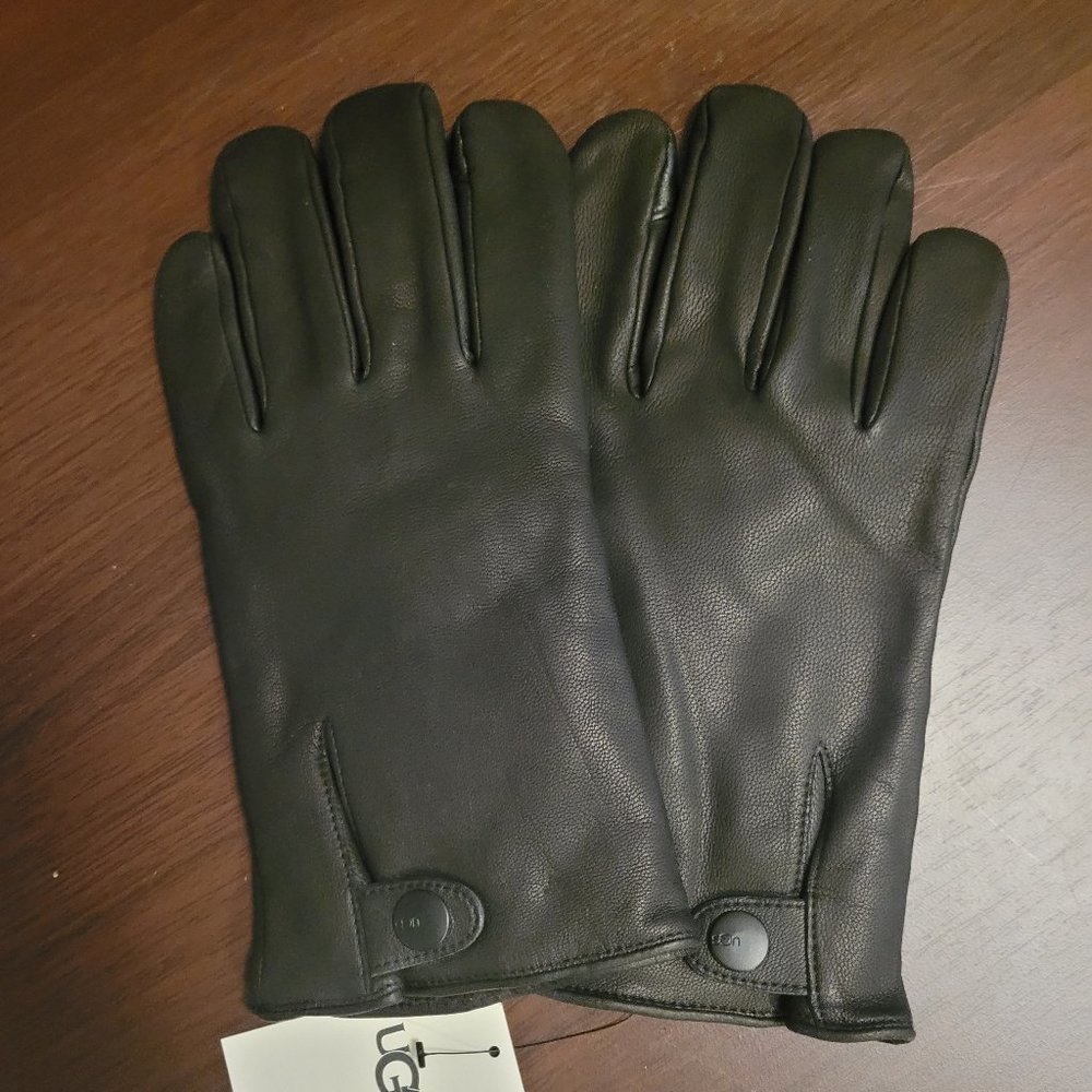MEN UGG GLOVES